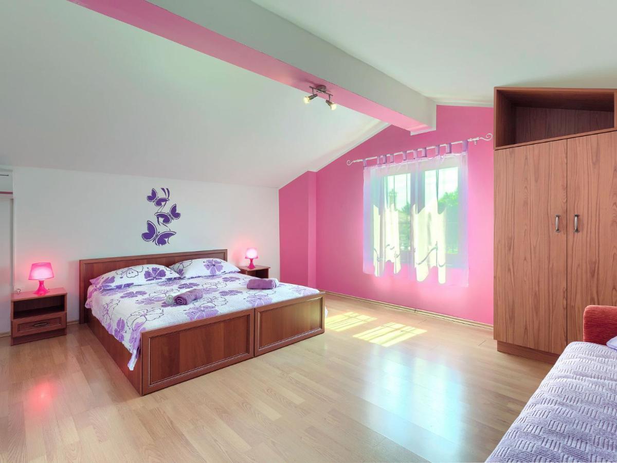 Holiday Home Nikolina - Roj412 By Interhome Sveti Petar u Sumi Exterior photo