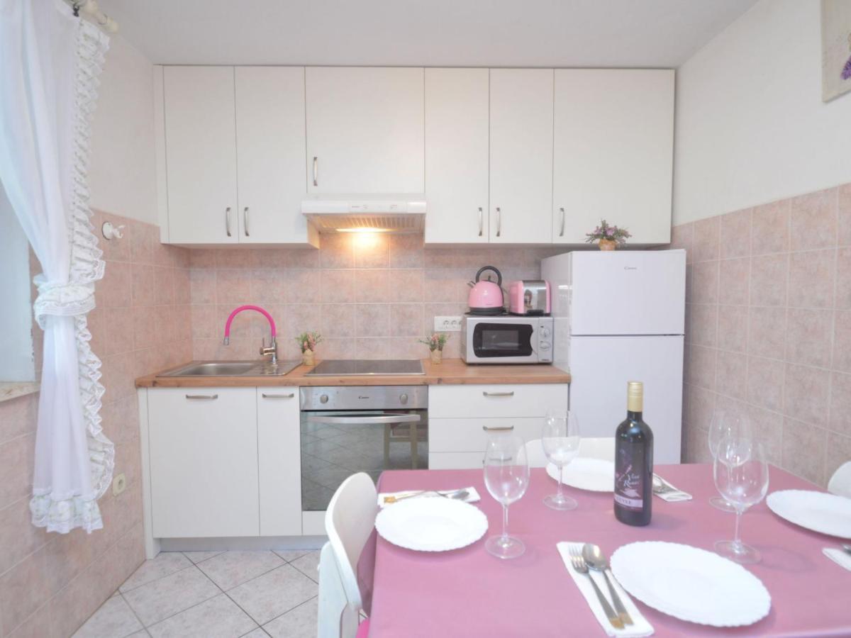 Holiday Home Nikolina - Roj412 By Interhome Sveti Petar u Sumi Exterior photo