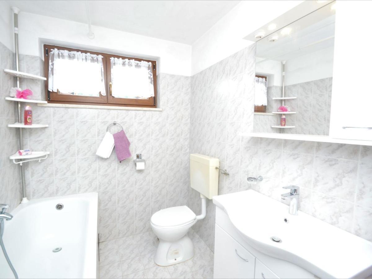 Holiday Home Nikolina - Roj412 By Interhome Sveti Petar u Sumi Exterior photo